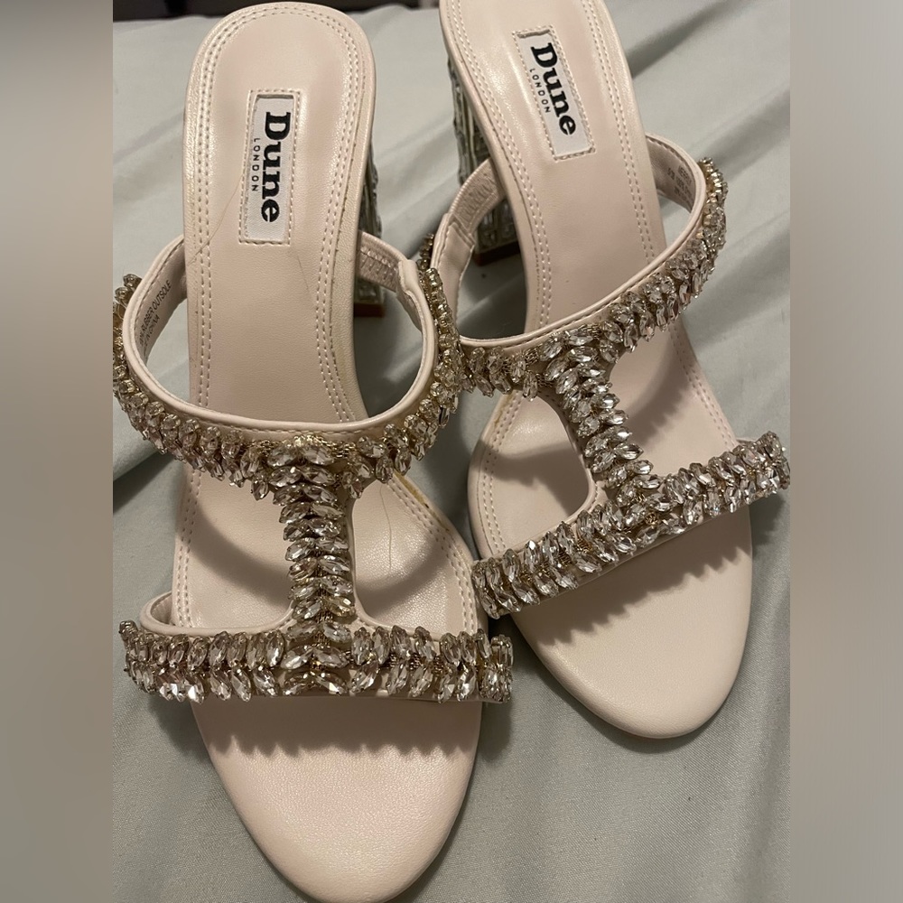 Dune Merrily White Mid-Heel